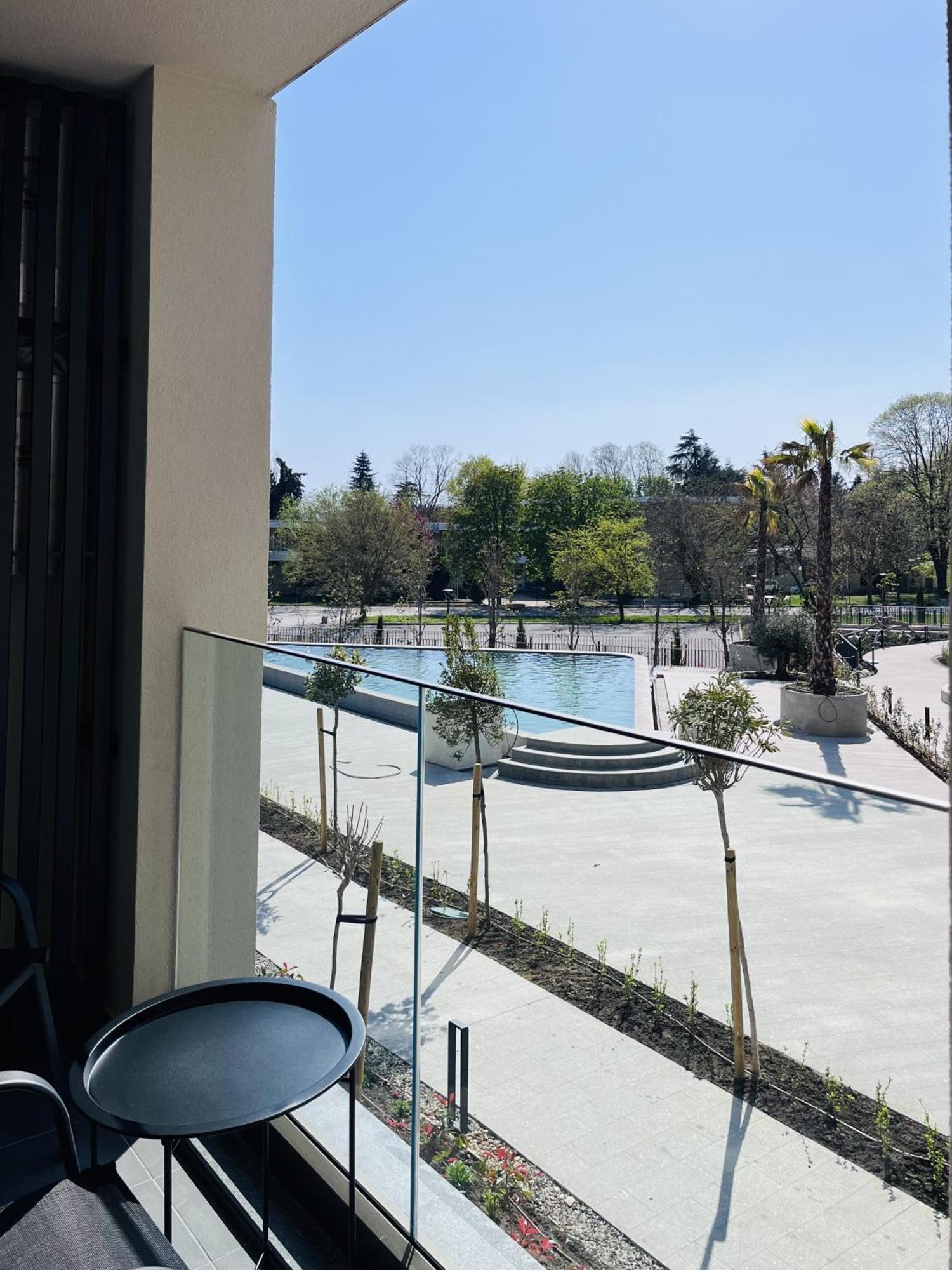 Exclusive St Constantine Suites Saints Constantine and Helena Bagian luar foto