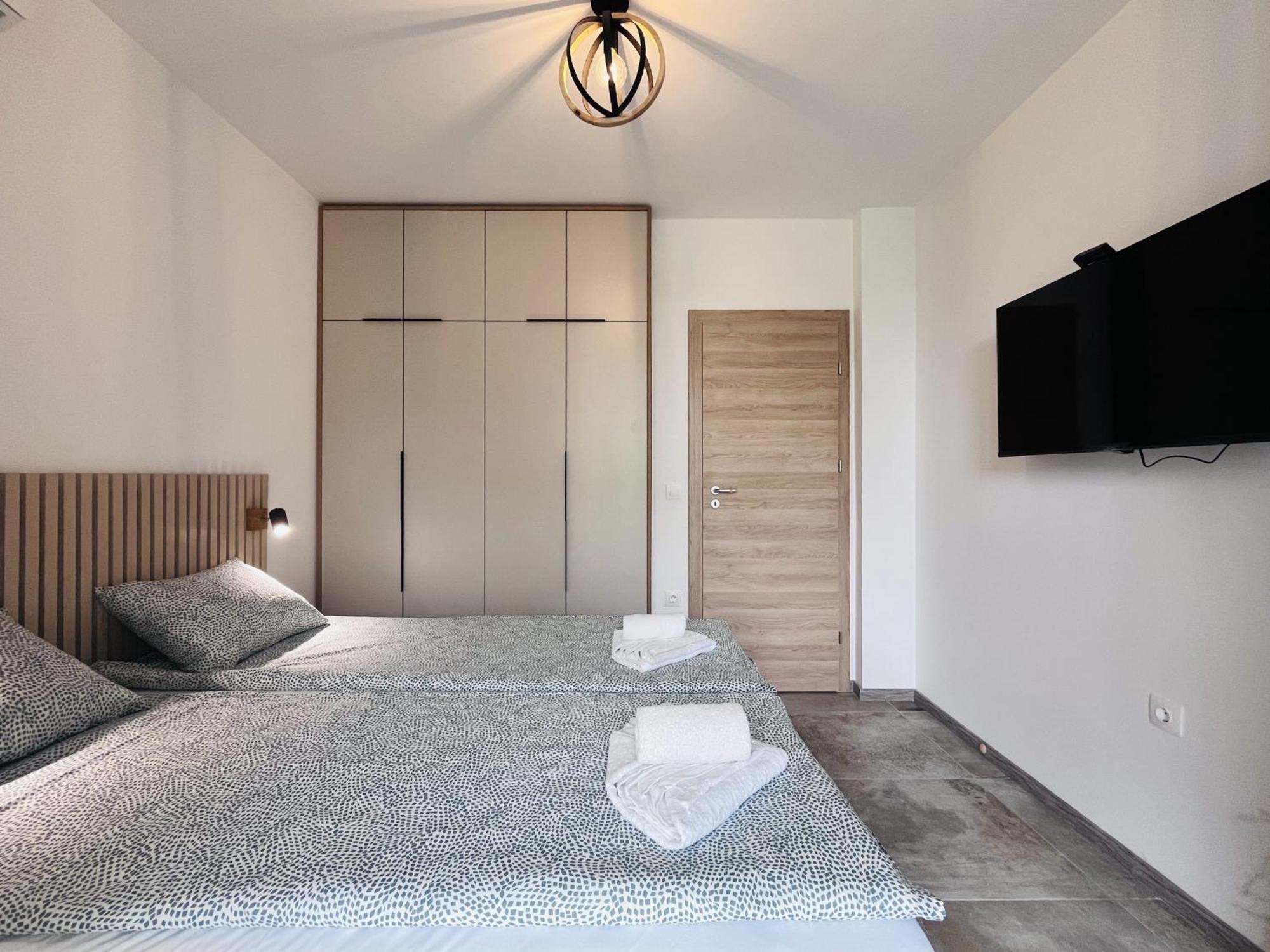 Exclusive St Constantine Suites Saints Constantine and Helena Bagian luar foto