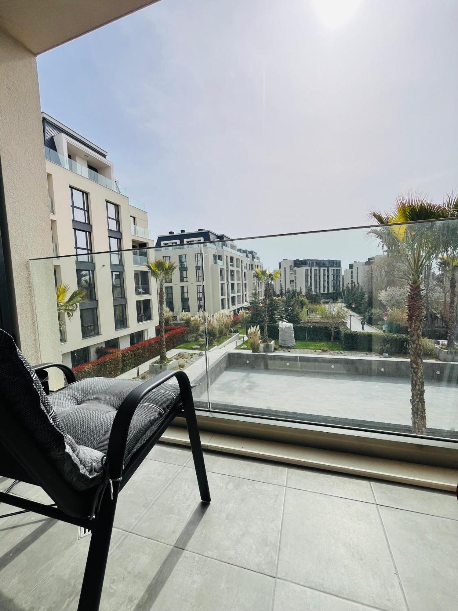 Exclusive St Constantine Suites Saints Constantine and Helena Bagian luar foto